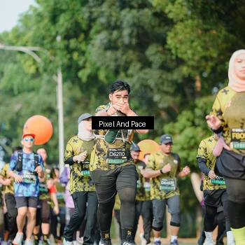 Runner Photo 6909136