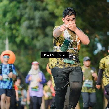 Runner Photo 6909138