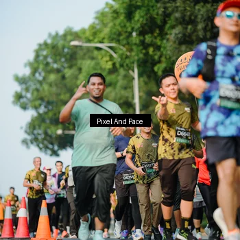 Runner Photo 6909153