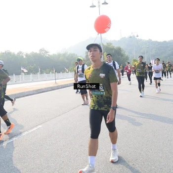 Runner Photo 6909167
