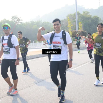 Runner Photo 6909213