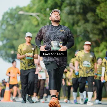 Runner Photo 6909228
