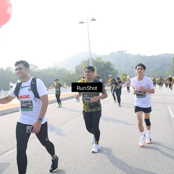Runner Photo 6909282