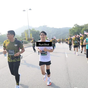 Runner Photo 6909298