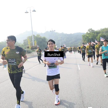 Runner Photo 6909300