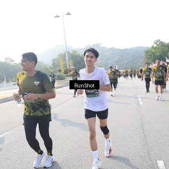 Runner Photo 6909306