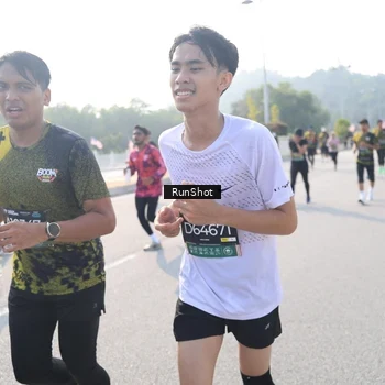 Runner Photo 6909325