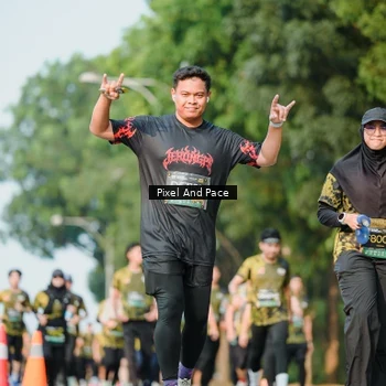 Runner Photo 6909326