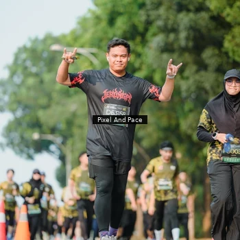 Runner Photo 6909327