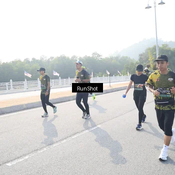 Runner Photo 6909378