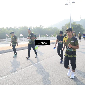 Runner Photo 6909386