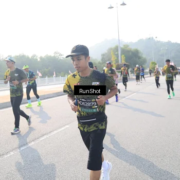 Runner Photo 6909402
