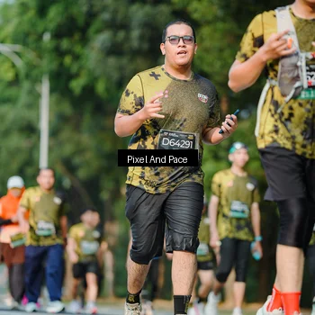 Runner Photo 6909419