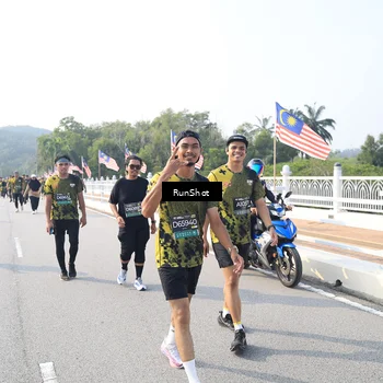 Runner Photo 6909431