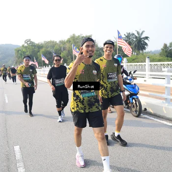 Runner Photo 6909433