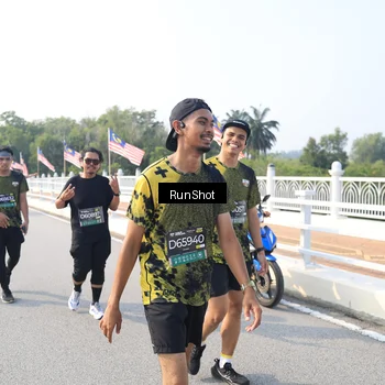 Runner Photo 6909445