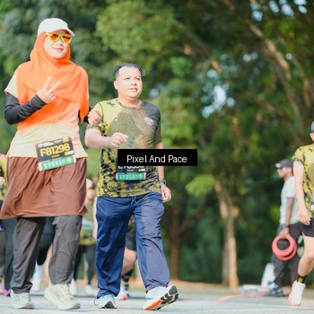 Runner Photo 6909451
