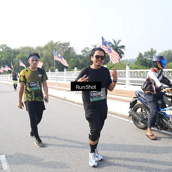 Runner Photo 6909471