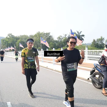 Runner Photo 6909473