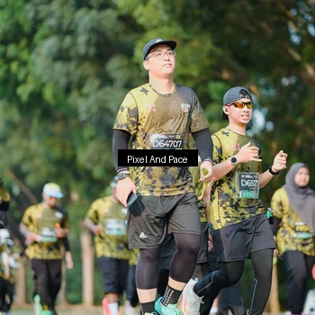 Runner Photo 6909505