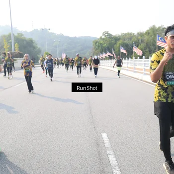 Runner Photo 6909508