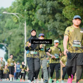 Runner Photo 6909514