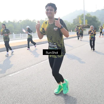 Runner Photo 6909515