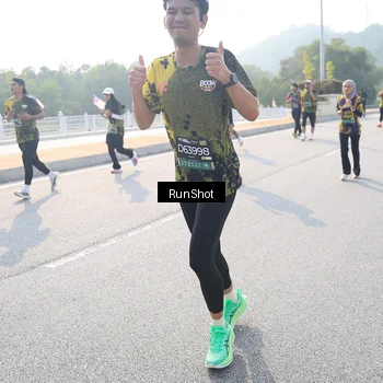 Runner Photo 6909516