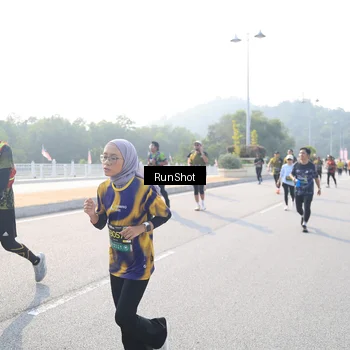 Runner Photo 6909568