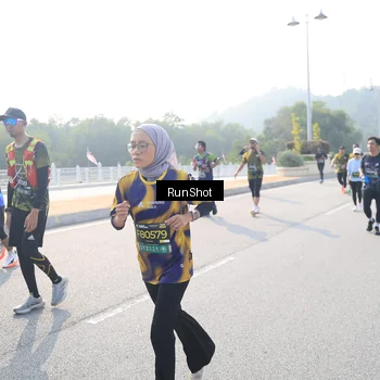 Runner Photo 6909573