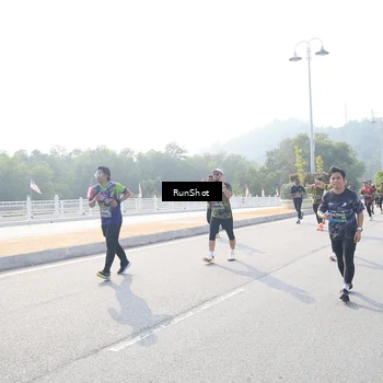 Runner Photo 6909606