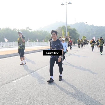 Runner Photo 6909642