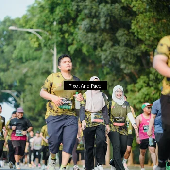 Runner Photo 6909669