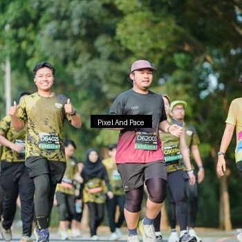 Runner Photo 6909682