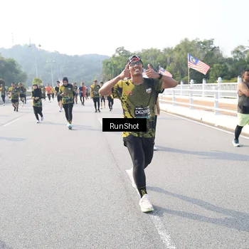 Runner Photo 6909693