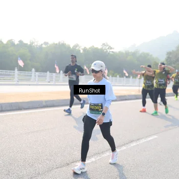 Runner Photo 6909697