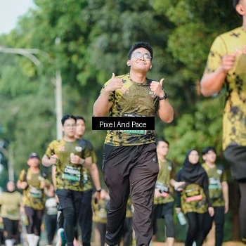 Runner Photo 6909700
