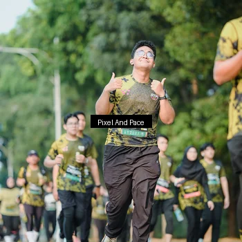 Runner Photo 6909704