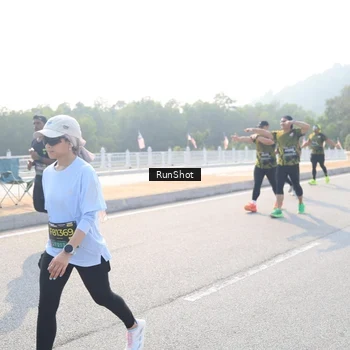 Runner Photo 6909728