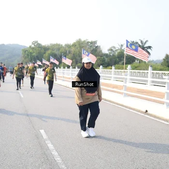 Runner Photo 6909744