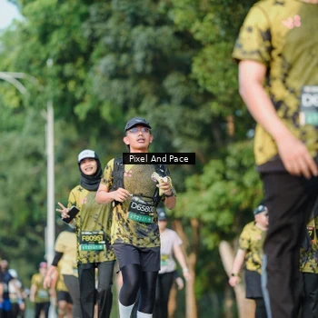 Runner Photo 6909750