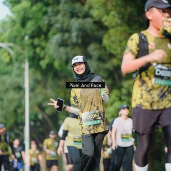 Runner Photo 6909771