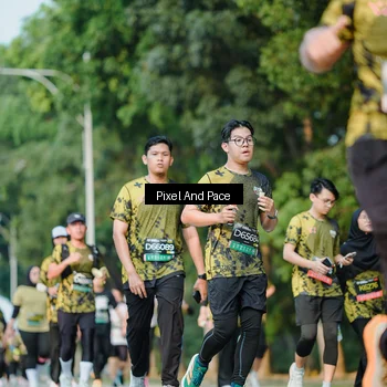 Runner Photo 6909793