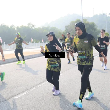 Runner Photo 6909811