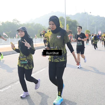 Runner Photo 6909814