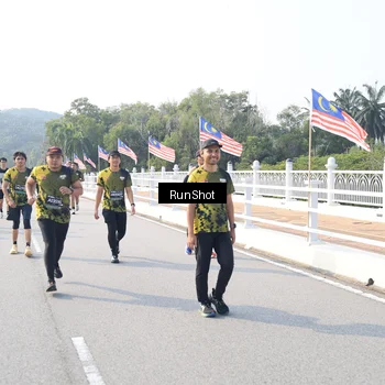 Runner Photo 6909818
