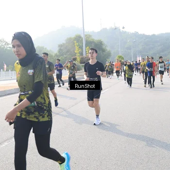 Runner Photo 6909820