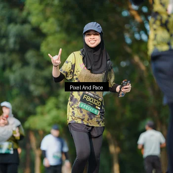 Runner Photo 6909899