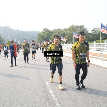 Runner Photo 6909921
