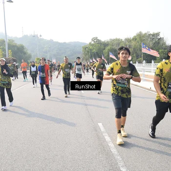 Runner Photo 6909934